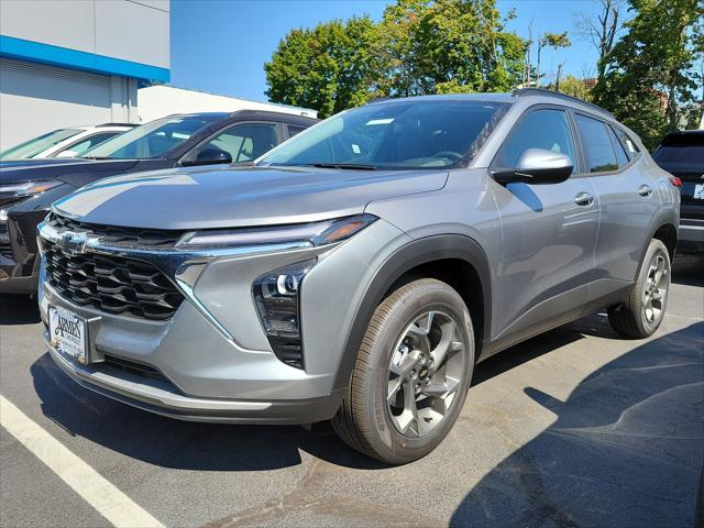 new 2025 Chevrolet Trax car, priced at $24,525