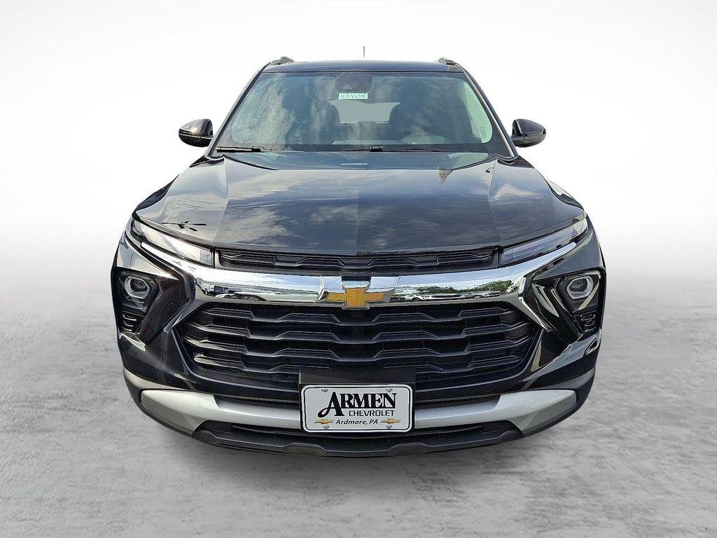 new 2025 Chevrolet TrailBlazer car, priced at $29,220
