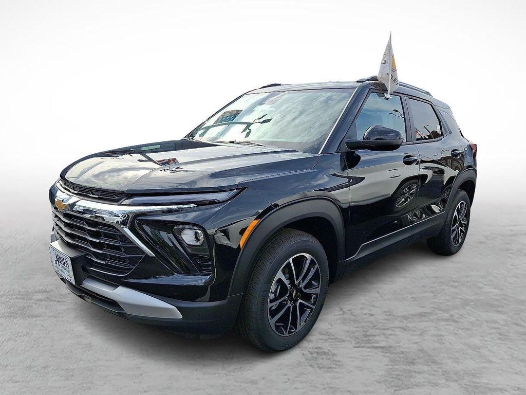 new 2025 Chevrolet TrailBlazer car, priced at $29,220
