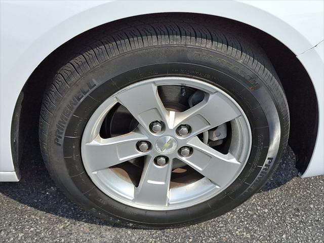 used 2013 Chevrolet Malibu car, priced at $6,500