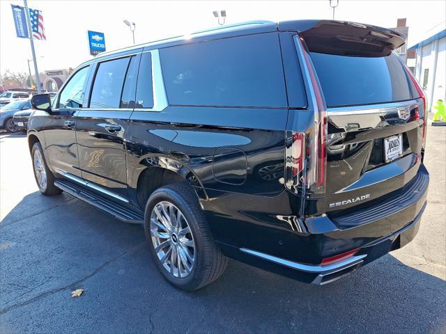 used 2022 Cadillac Escalade ESV car, priced at $70,907