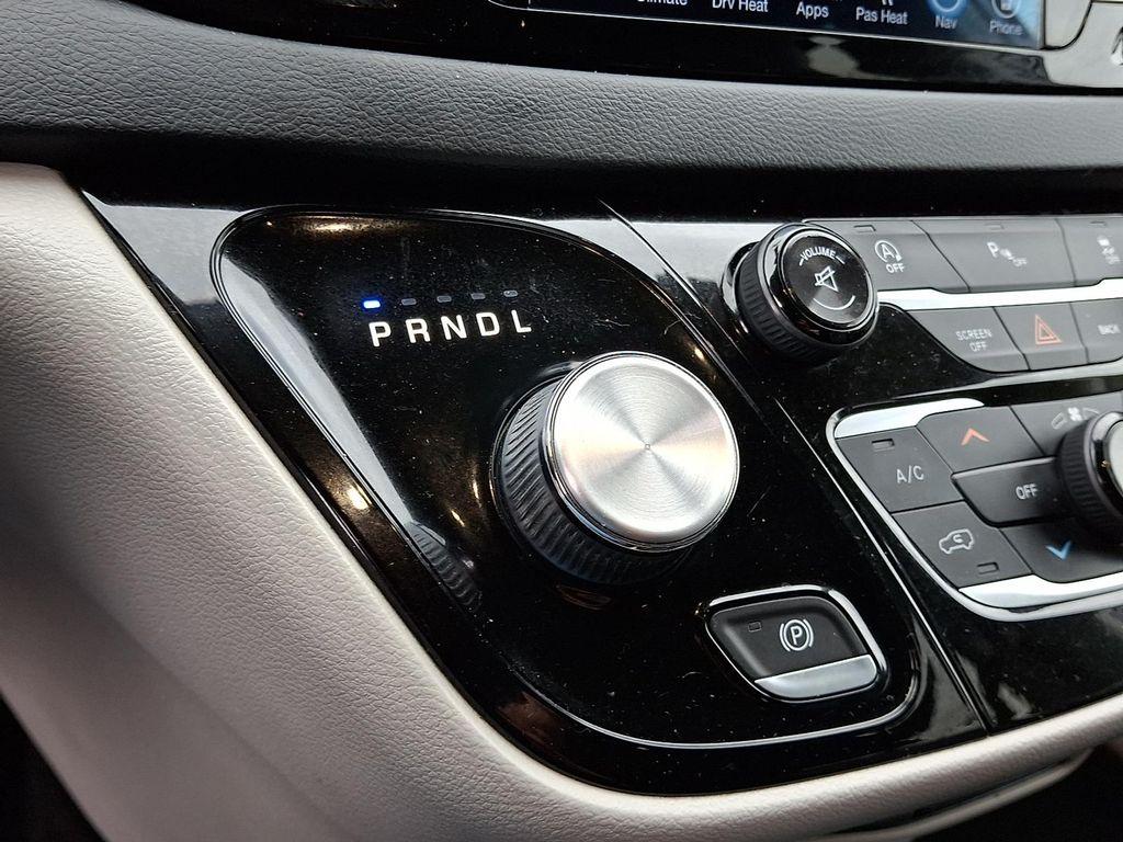 used 2017 Chrysler Pacifica car, priced at $11,587