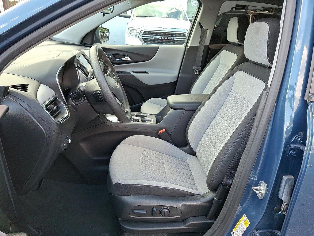 used 2024 Chevrolet Equinox car, priced at $23,408