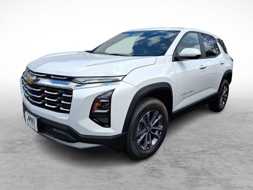 new 2026 Chevrolet Equinox car, priced at $31,335