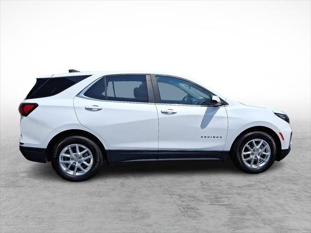 used 2022 Chevrolet Equinox car, priced at $20,377
