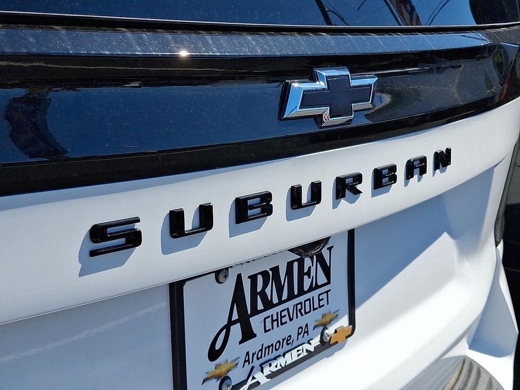 new 2025 Chevrolet Suburban car, priced at $67,644
