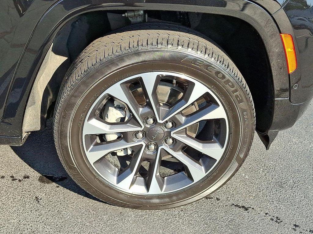 used 2021 Jeep Grand Cherokee L car, priced at $29,499