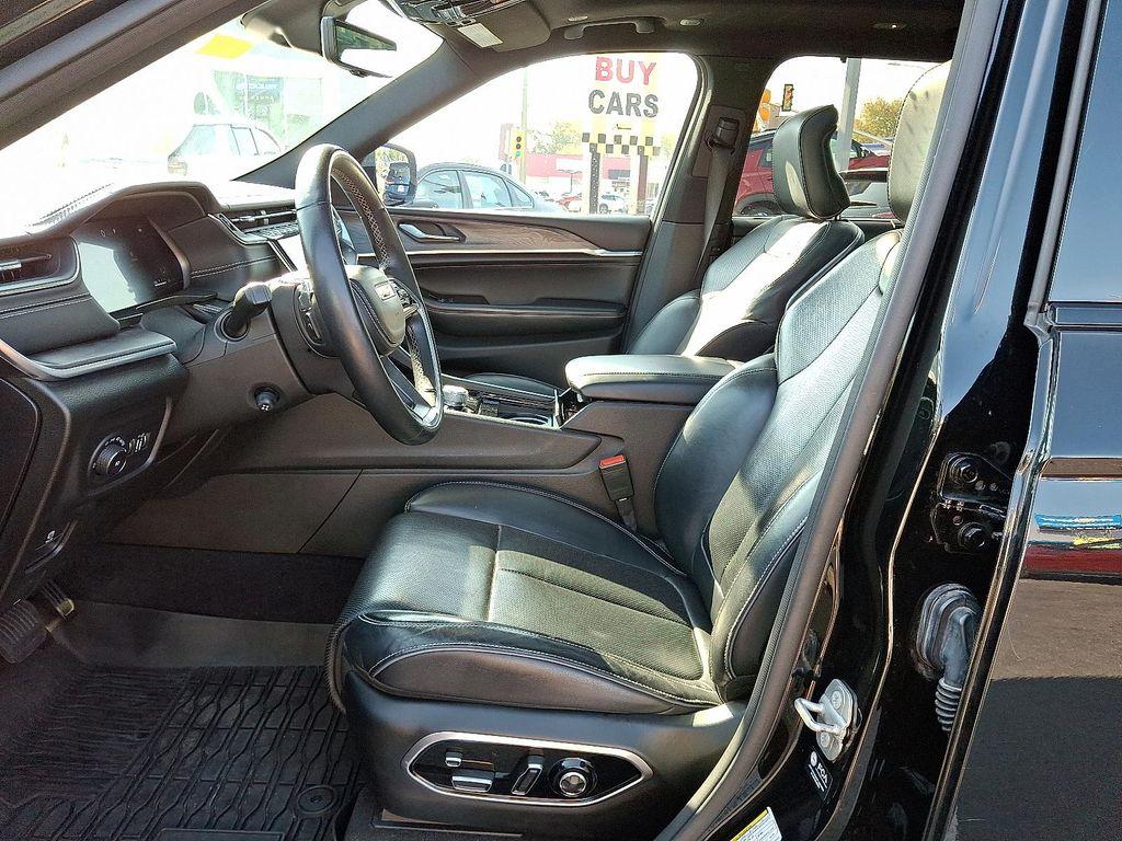 used 2021 Jeep Grand Cherokee L car, priced at $29,499