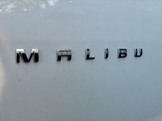new 2024 Chevrolet Malibu car, priced at $29,198