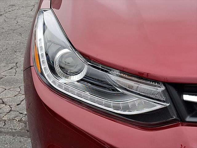 used 2022 Chevrolet Trax car, priced at $19,318