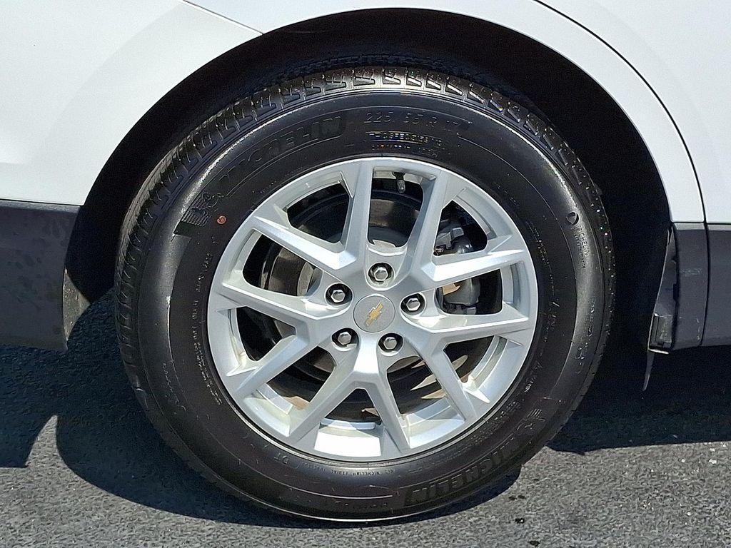 used 2023 Chevrolet Equinox car, priced at $21,442
