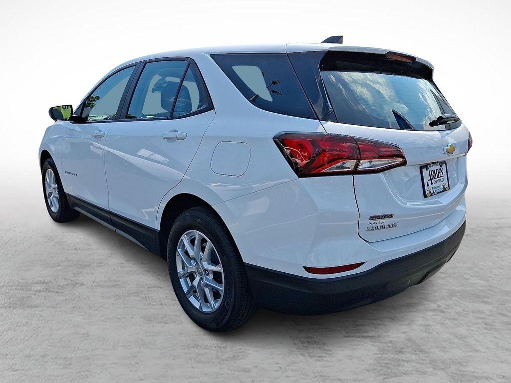 used 2023 Chevrolet Equinox car, priced at $21,442