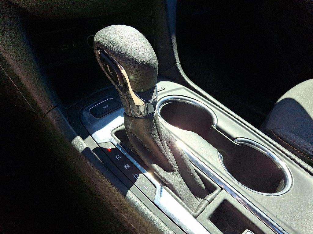 used 2024 Chevrolet Equinox car, priced at $24,289