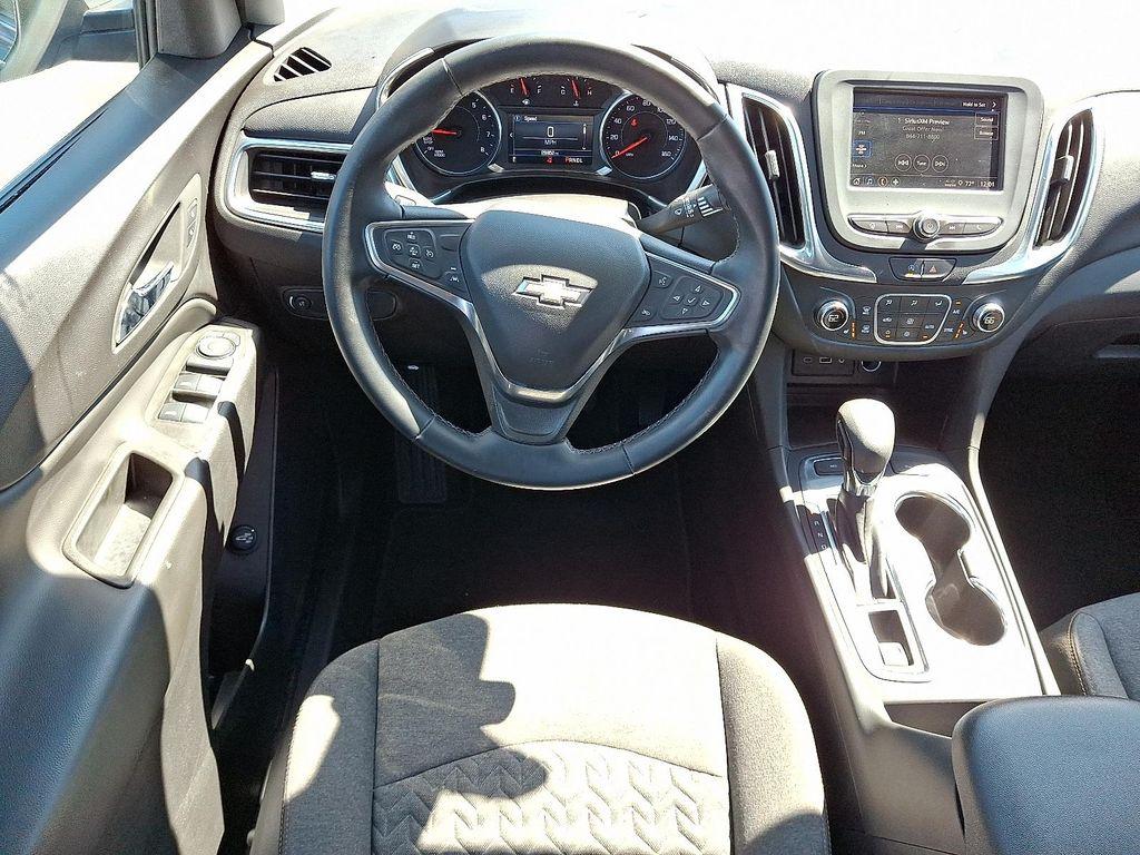 used 2024 Chevrolet Equinox car, priced at $24,289