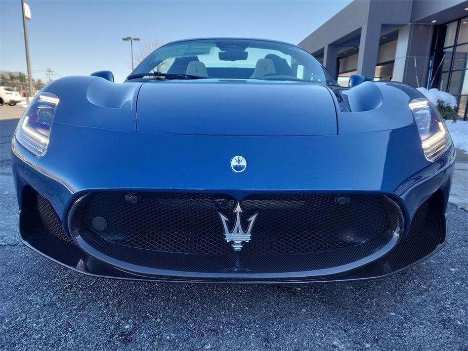 new 2024 Maserati MC20 car, priced at $369,985