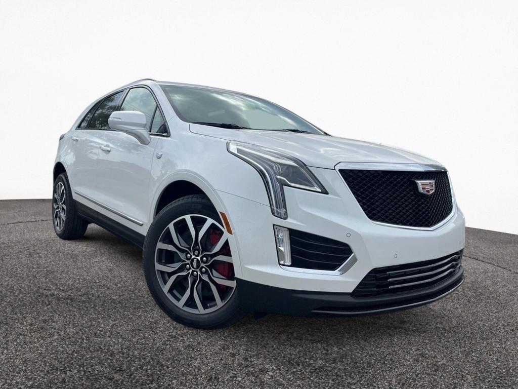 new 2025 Cadillac XT5 car, priced at $59,565