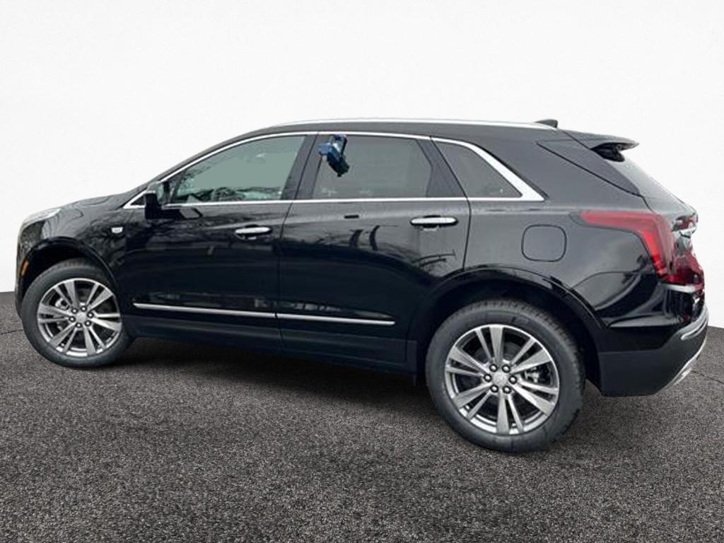 new 2025 Cadillac XT5 car, priced at $53,510