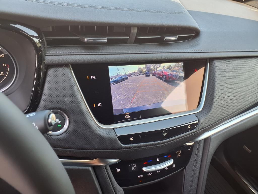 new 2025 Cadillac XT5 car, priced at $53,640