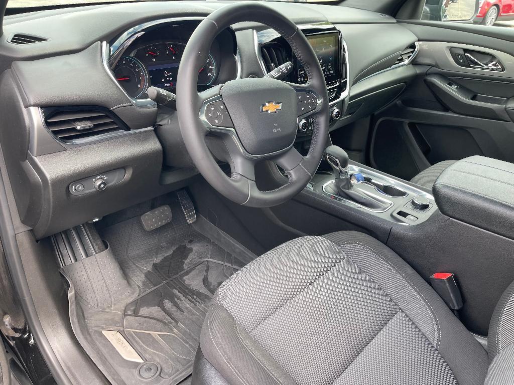 used 2022 Chevrolet Traverse car, priced at $26,880