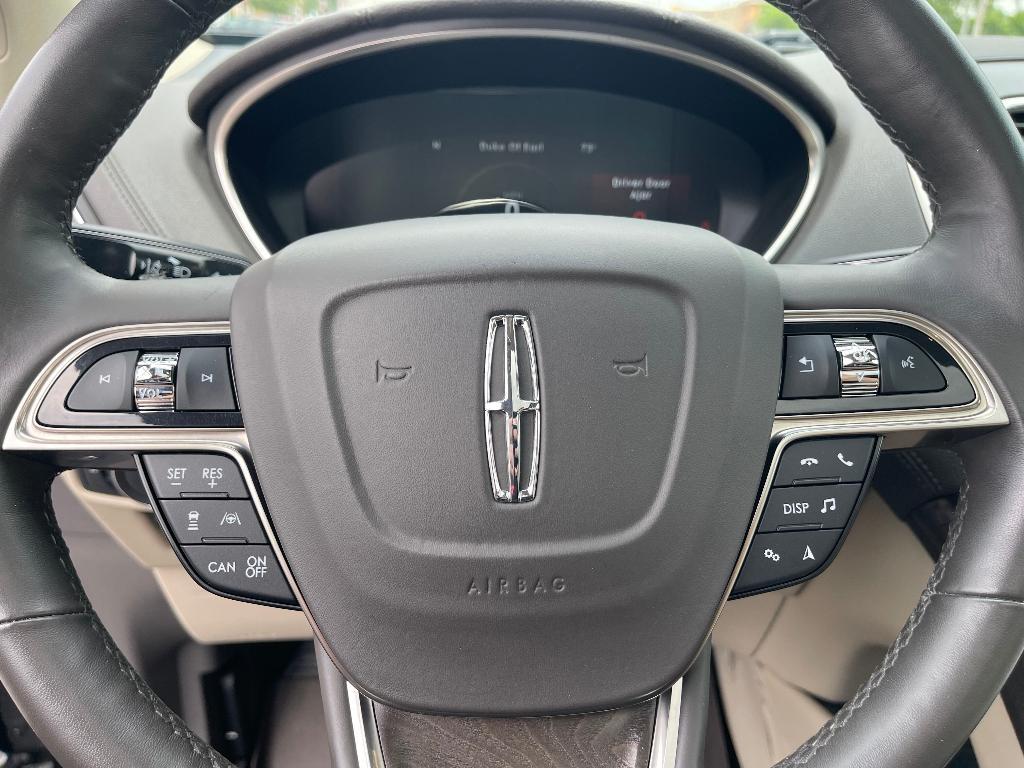 used 2019 Lincoln Nautilus car, priced at $25,000