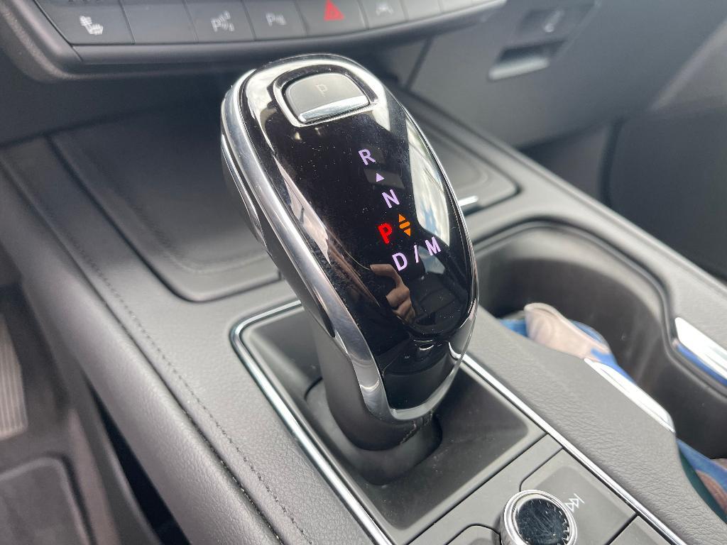 used 2022 Cadillac XT4 car, priced at $29,770