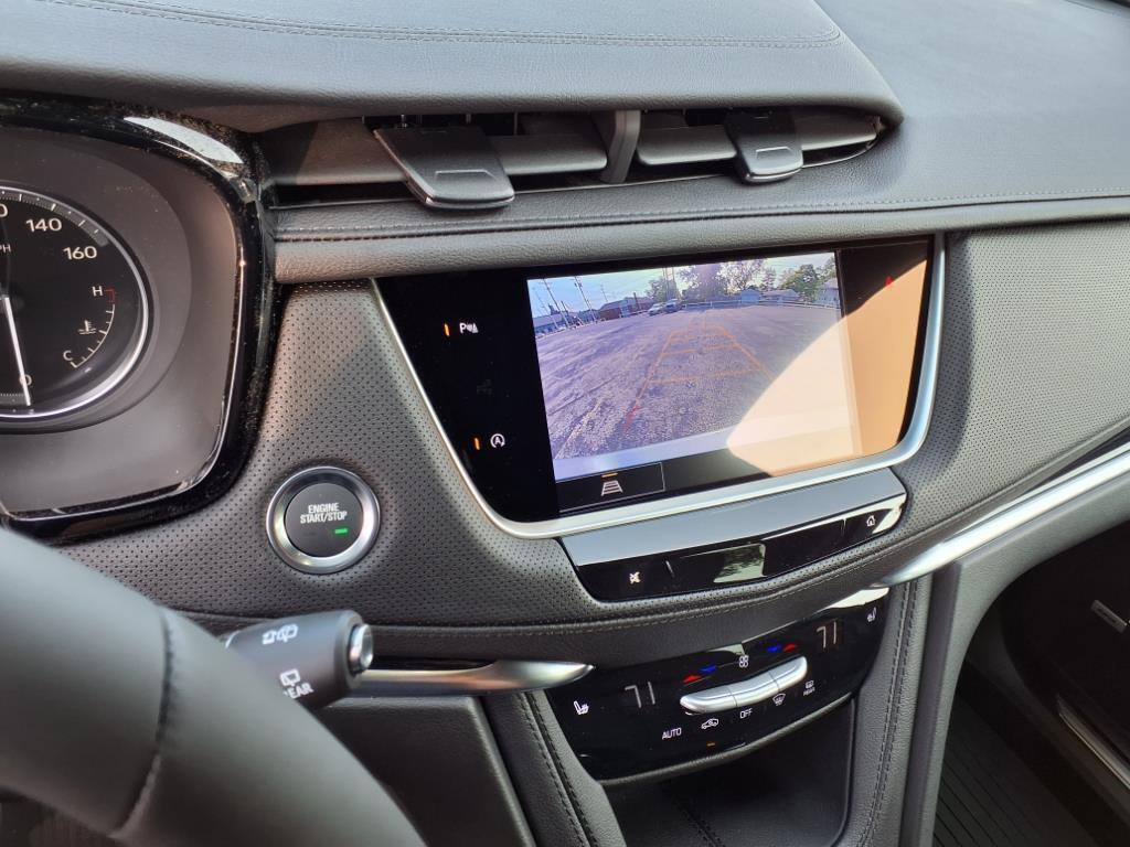 new 2025 Cadillac XT5 car, priced at $53,985