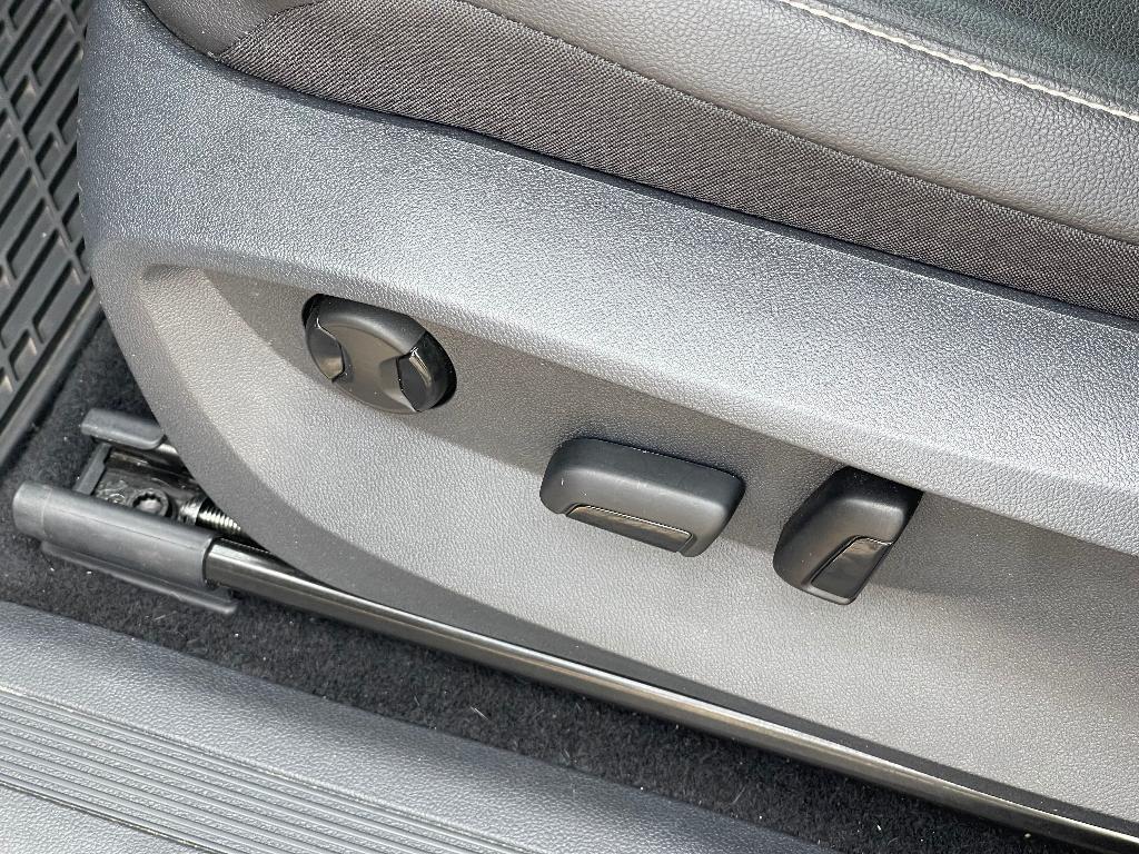 used 2022 Volkswagen Tiguan car, priced at $24,700