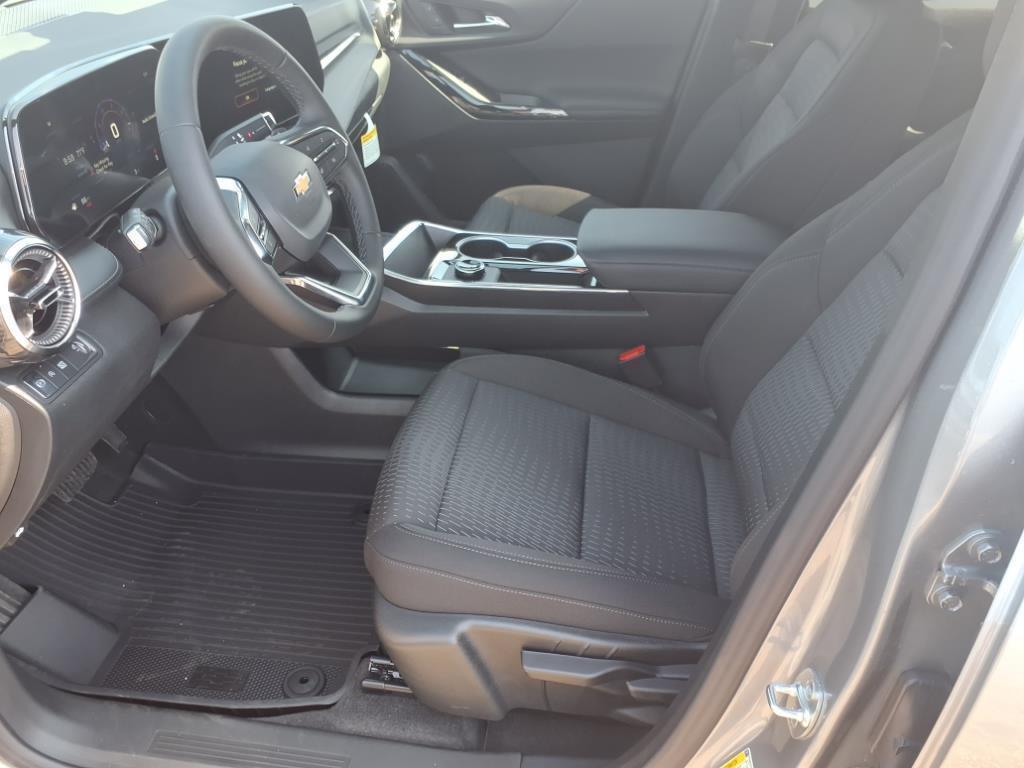 new 2026 Chevrolet Equinox car, priced at $29,544