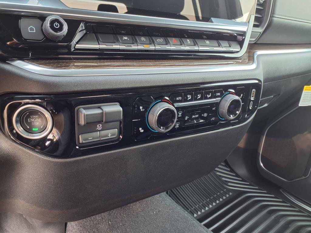 new 2025 Chevrolet Silverado 1500 car, priced at $47,056