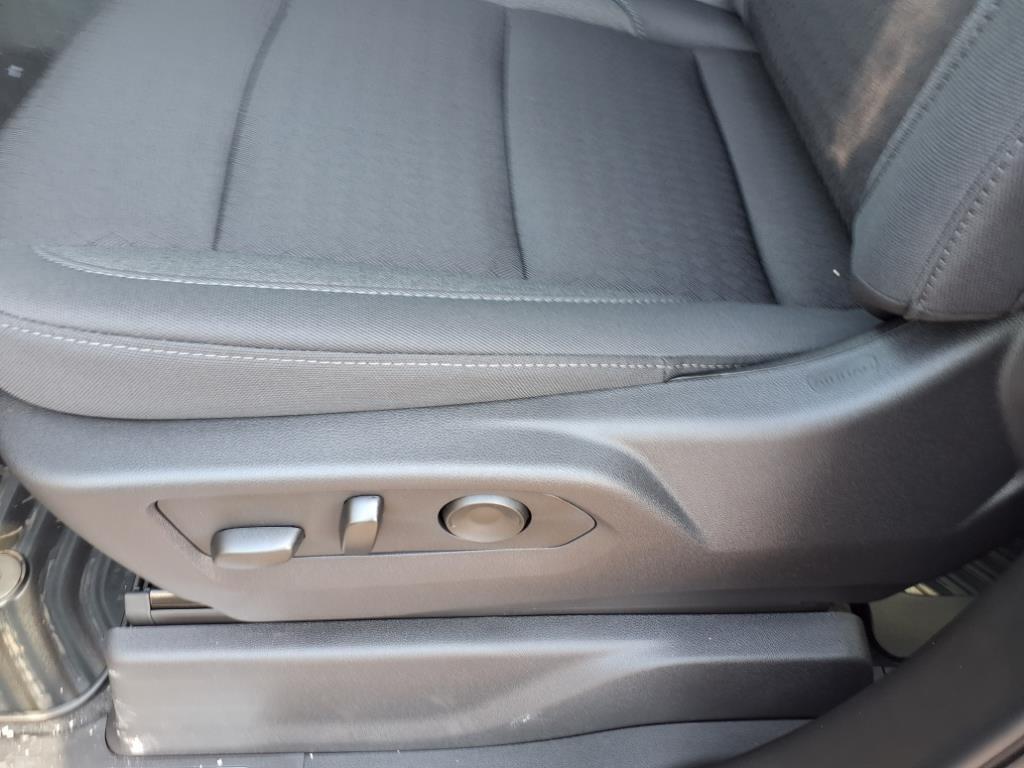 new 2025 Chevrolet Silverado 1500 car, priced at $47,056
