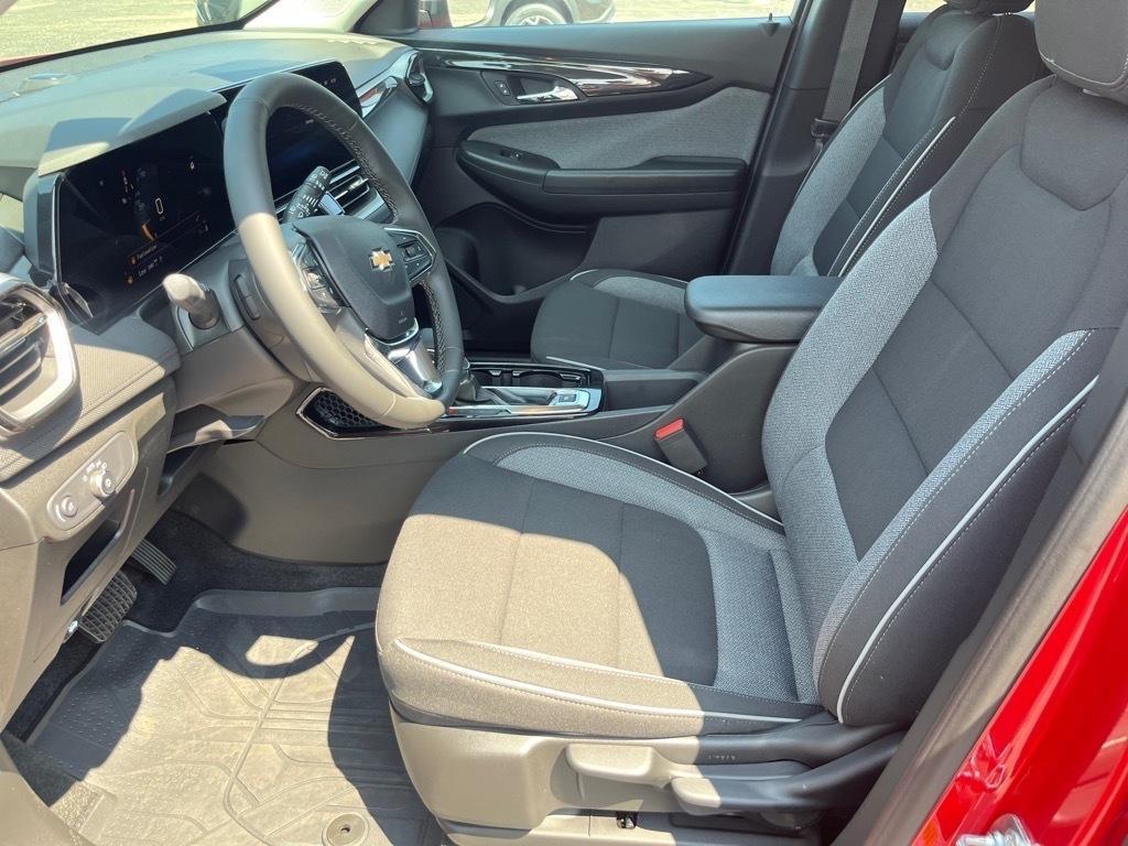 new 2026 Chevrolet TrailBlazer car, priced at $28,514