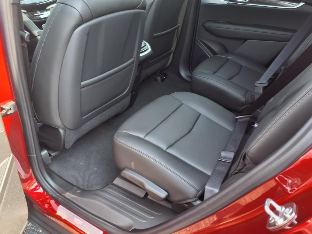new 2025 Cadillac XT6 car, priced at $62,680