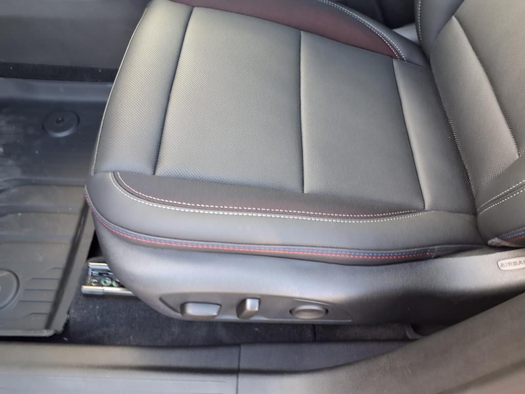 new 2025 Chevrolet Equinox EV car, priced at $51,405