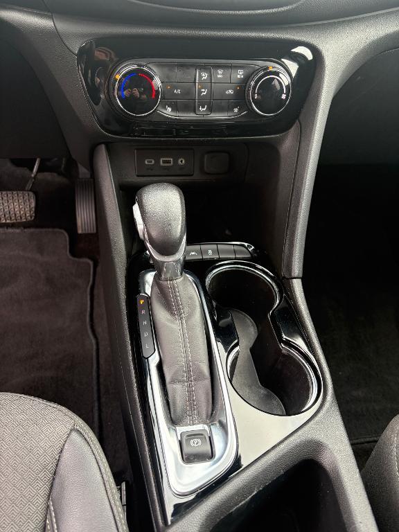 used 2022 Buick Encore GX car, priced at $18,600