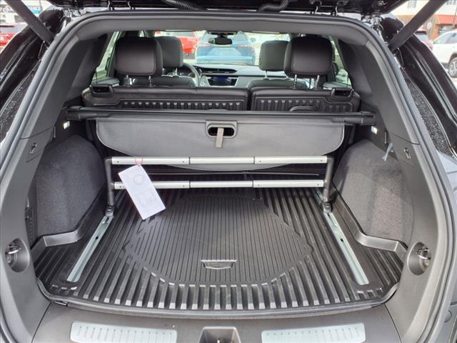 new 2025 Cadillac XT5 car, priced at $55,710