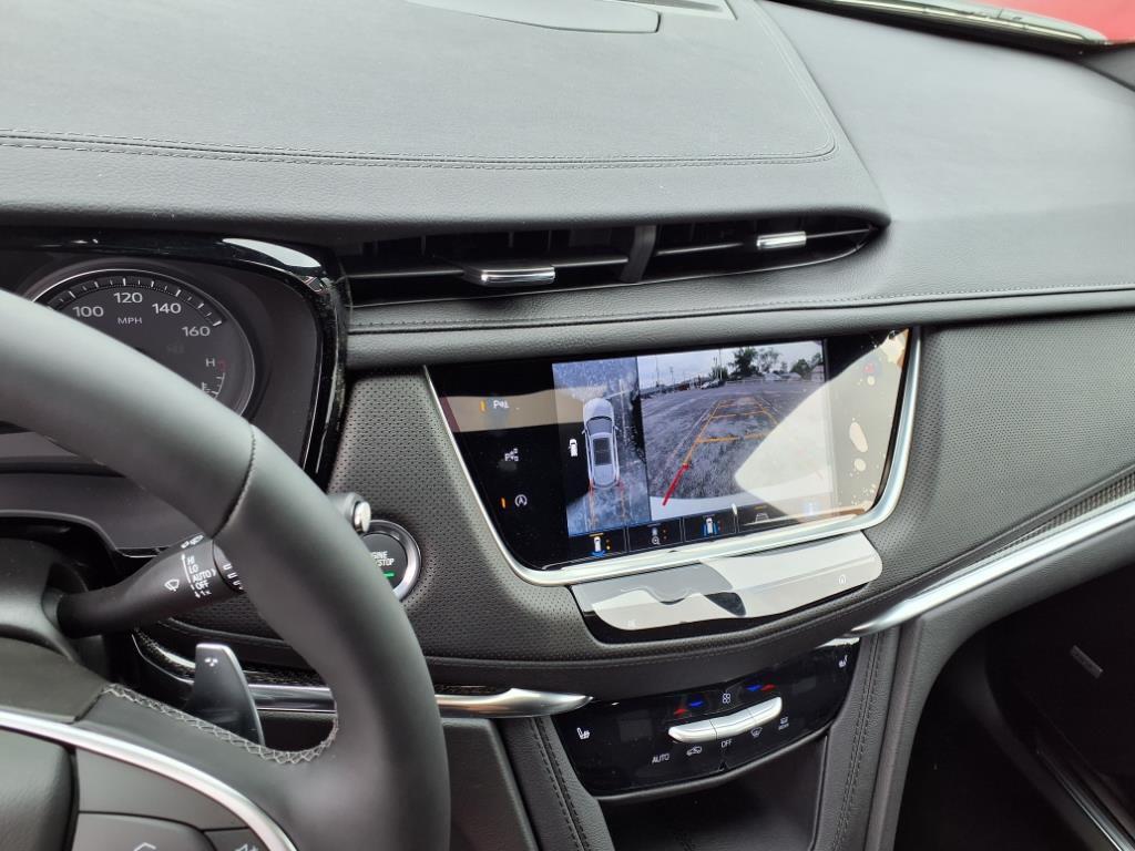 new 2025 Cadillac XT5 car, priced at $65,080