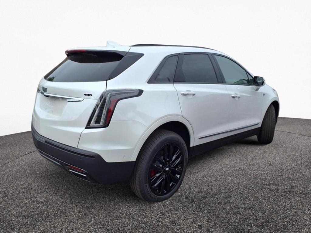 new 2025 Cadillac XT5 car, priced at $65,080
