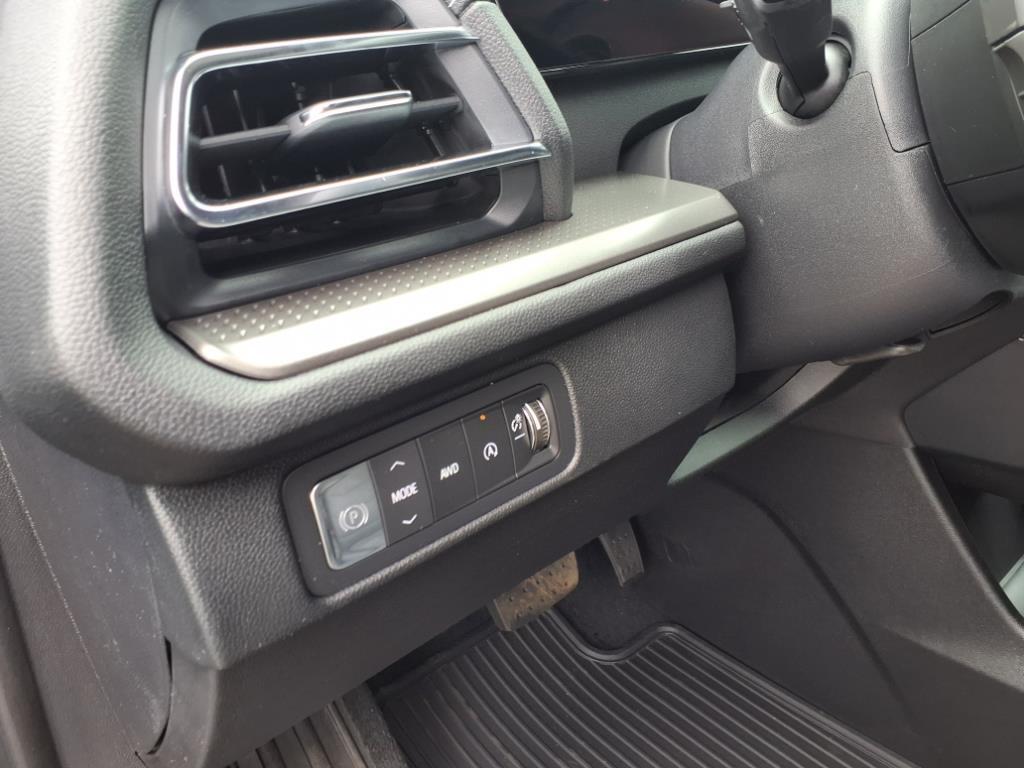 new 2025 Chevrolet Traverse car, priced at $41,159