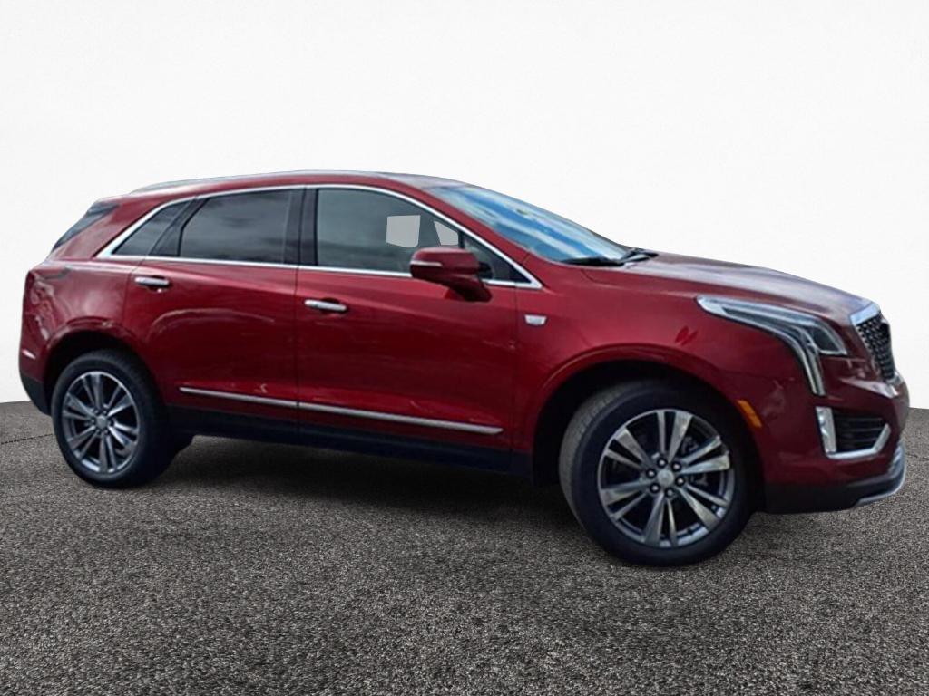 new 2025 Cadillac XT5 car, priced at $55,555