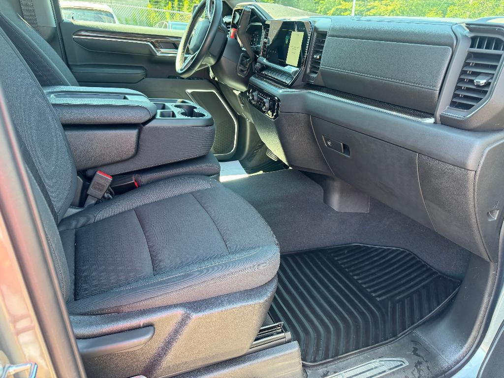 used 2024 Chevrolet Silverado 1500 car