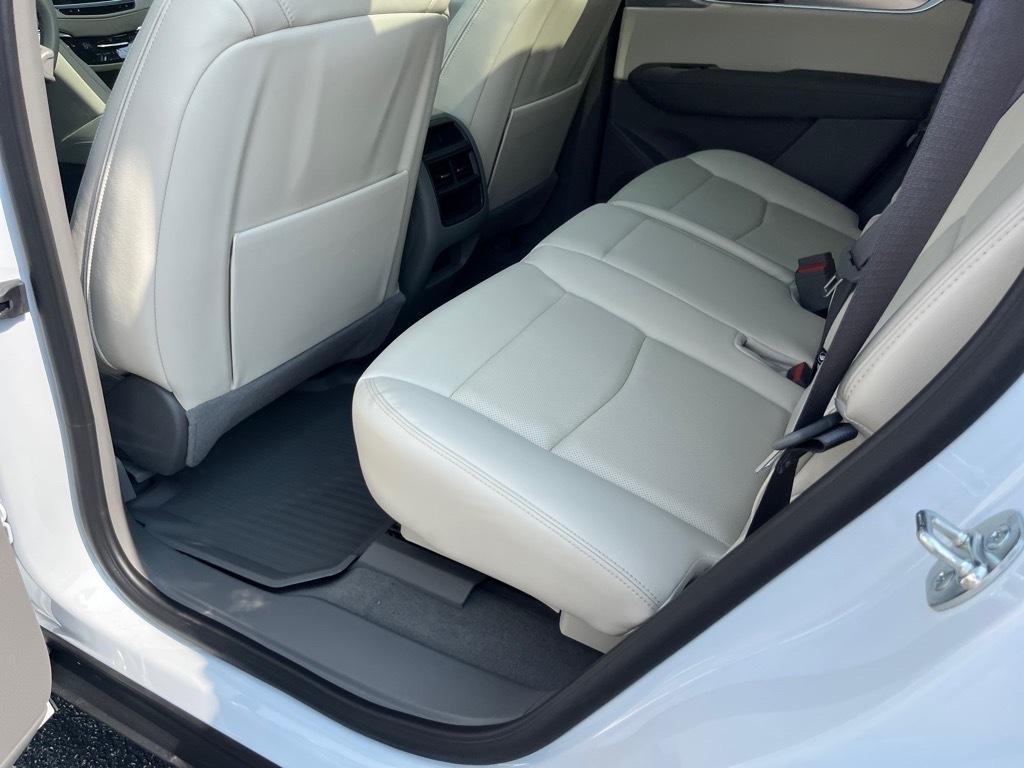 new 2025 Cadillac XT5 car, priced at $53,240
