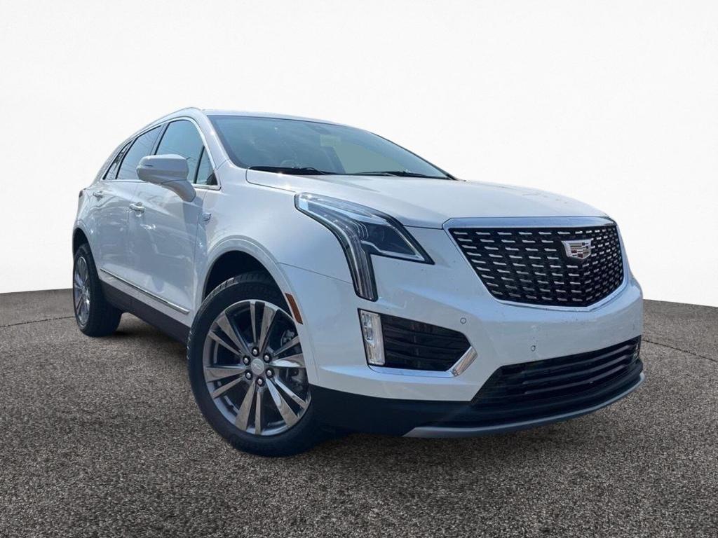 new 2025 Cadillac XT5 car, priced at $53,240