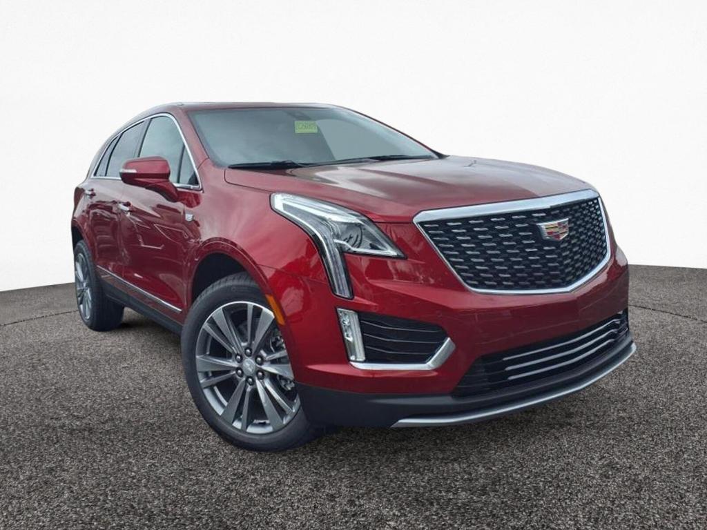 new 2025 Cadillac XT5 car, priced at $52,210