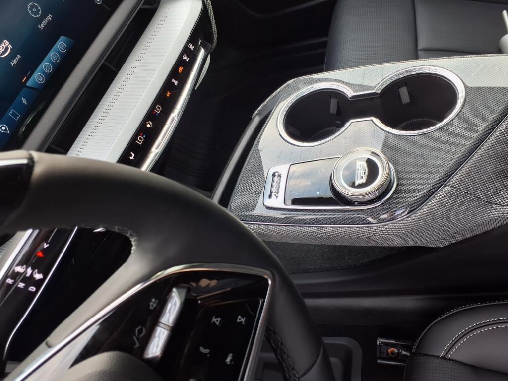 new 2025 Cadillac OPTIQ car, priced at $60,490