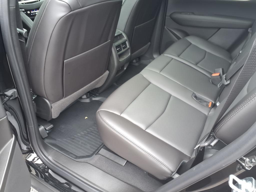 new 2025 Cadillac XT5 car, priced at $54,640