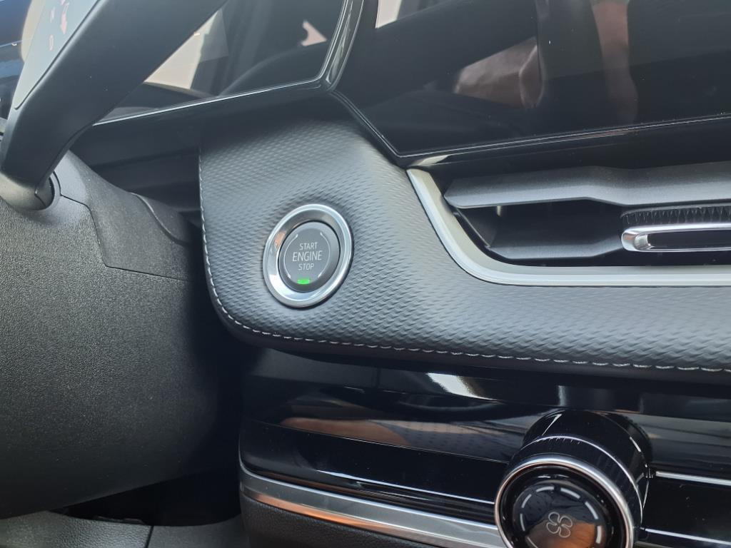 new 2026 Chevrolet Equinox car, priced at $29,977