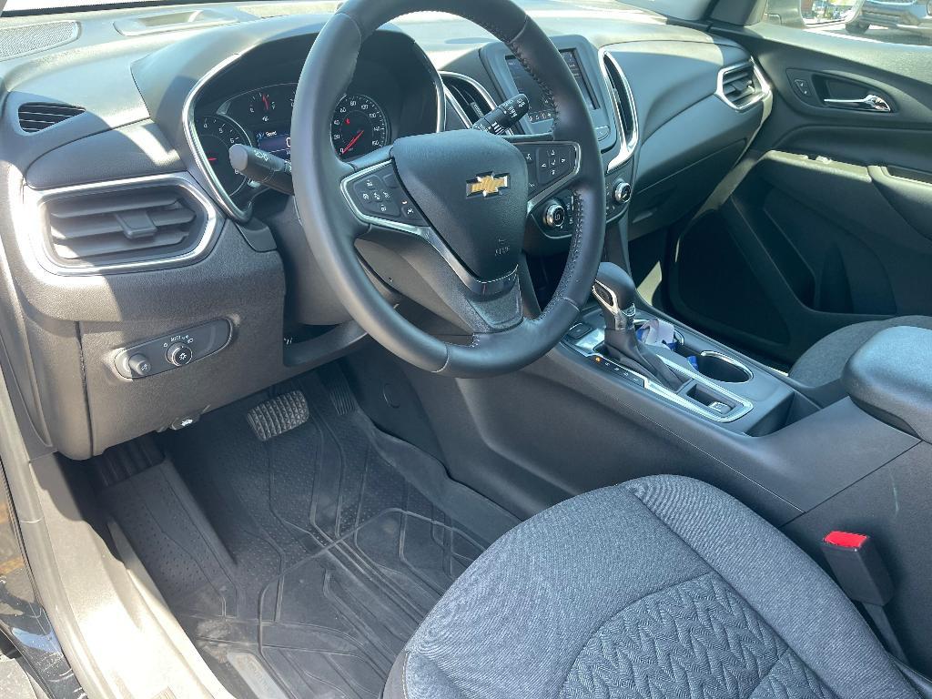 used 2022 Chevrolet Equinox car, priced at $21,900