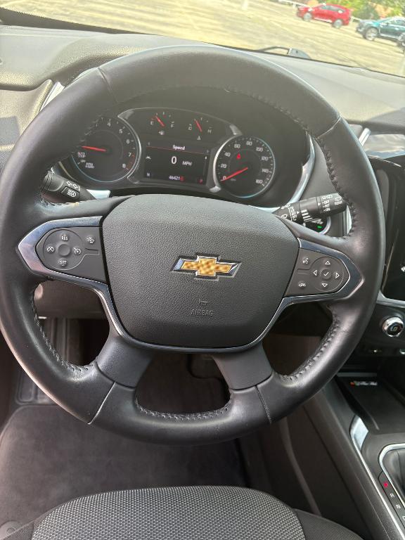 used 2022 Chevrolet Traverse car, priced at $29,490