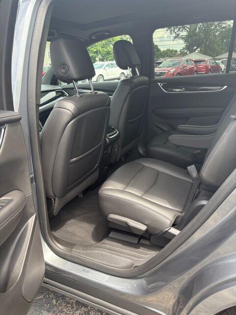 used 2021 Cadillac XT6 car, priced at $34,990