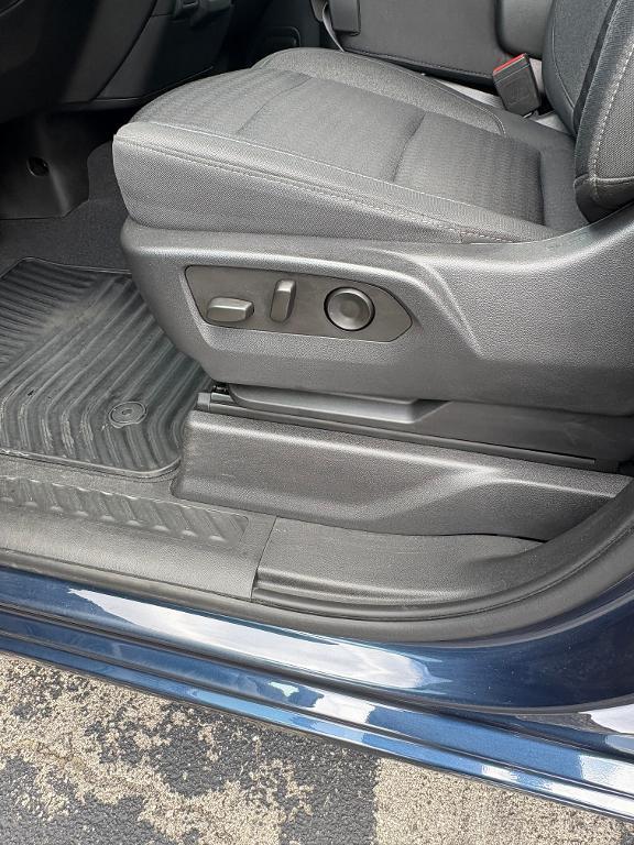used 2022 Chevrolet Silverado 1500 car, priced at $34,600